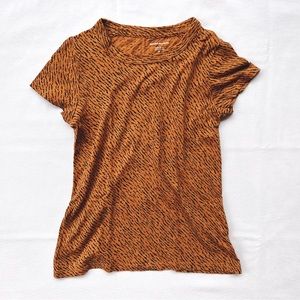 Banana Republic Top Tee Shirt